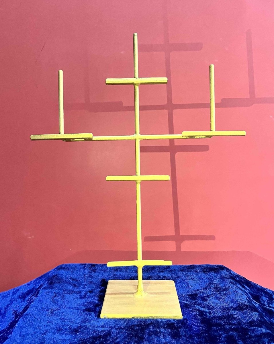 Multiple Yantra Stand — Premium Display & Trāṭaka Support